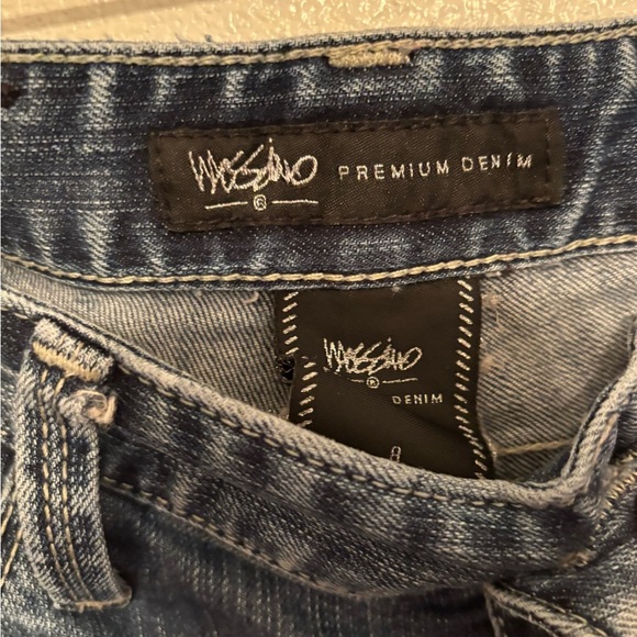 Mossimo premium denim bootcut 8 - Picture 4 of 6